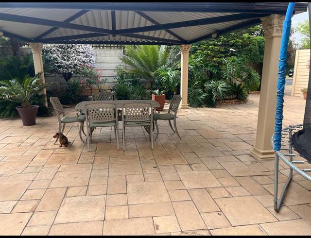 4 BEDROOM HOUSE FOR SALE IN ALBERTON NORTH